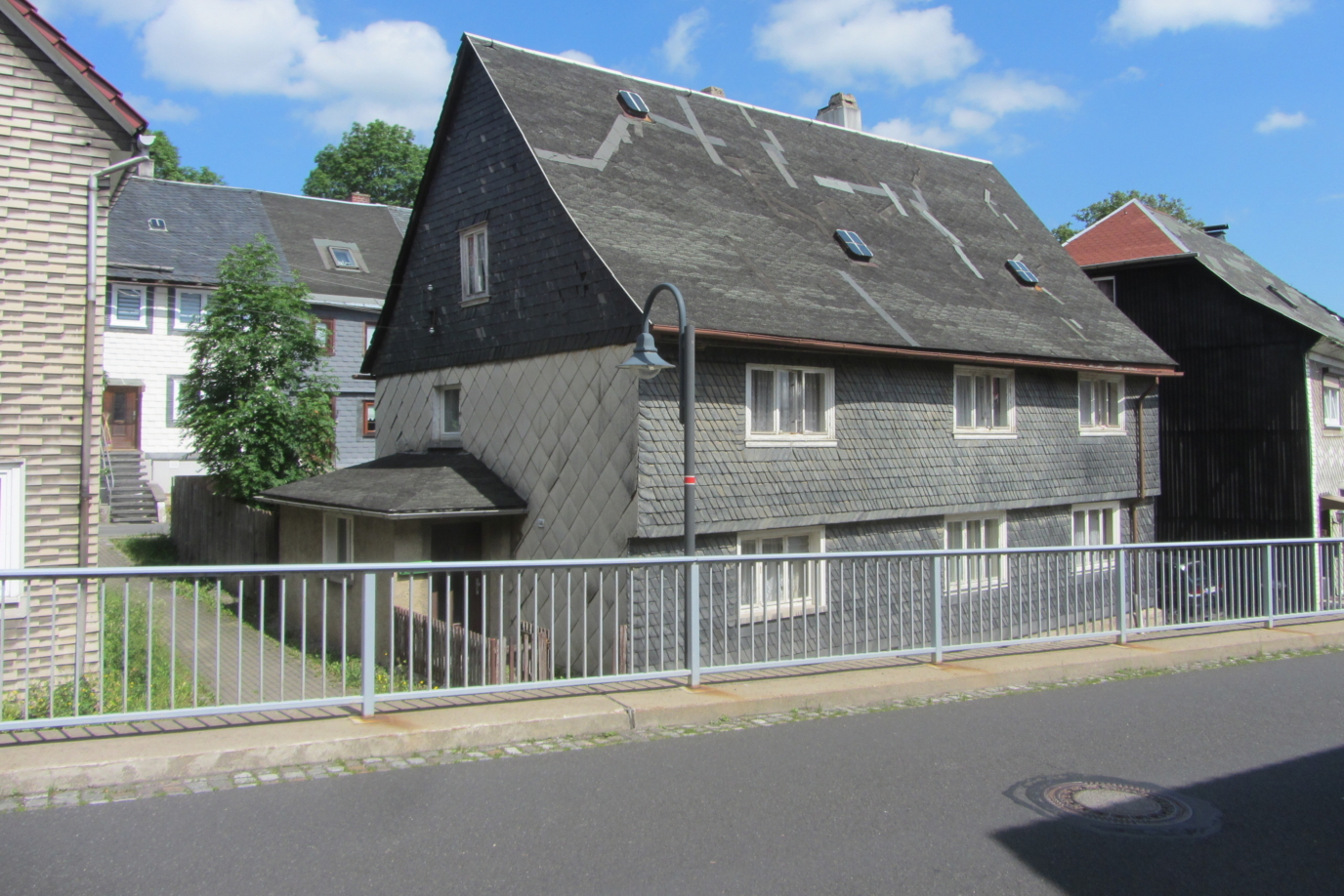 Zentrumsnahes Wohngebäude nahe dem kleinsten Zwiebelmarkt Europas